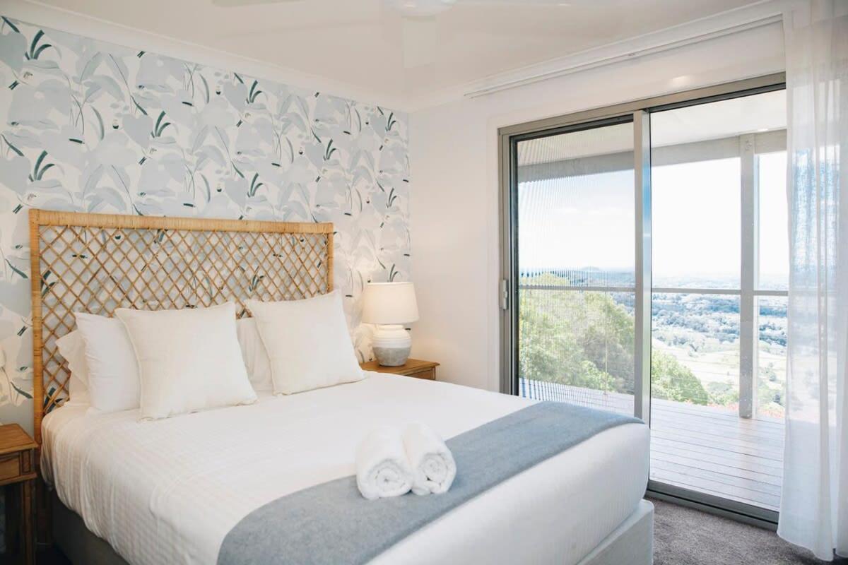 Flaxton Garden Home With Spectacular Coastal Views Montville Exteriör bild