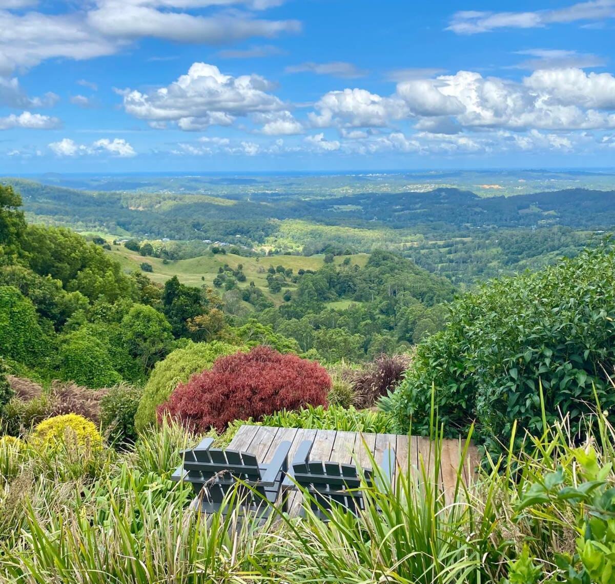 Flaxton Garden Home With Spectacular Coastal Views Montville Exteriör bild